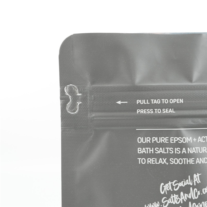 Square bottom bag with ripper zipper (8)