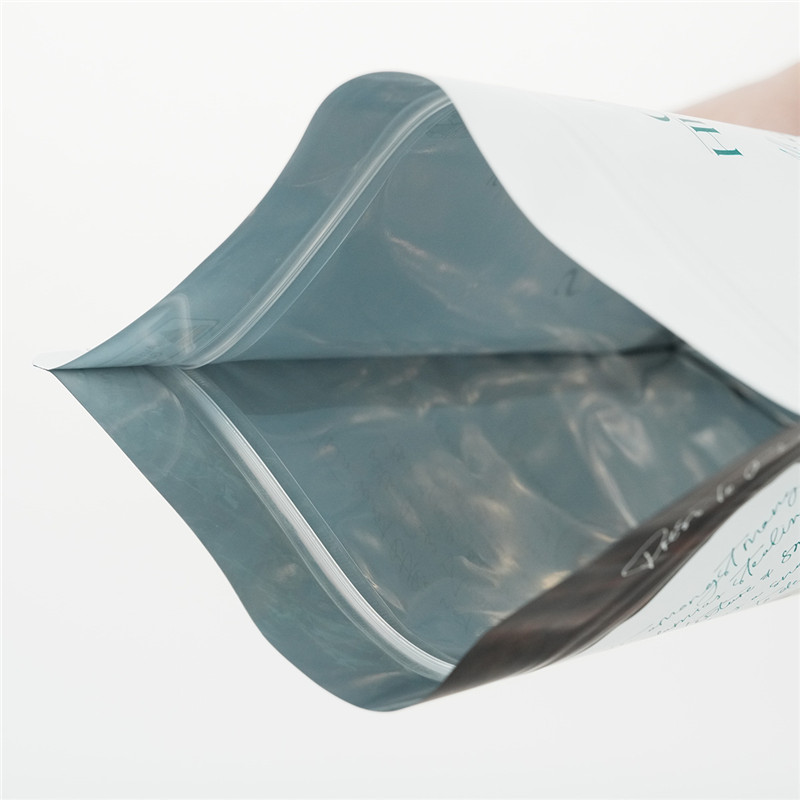 Stand up pouch with zipper (9)