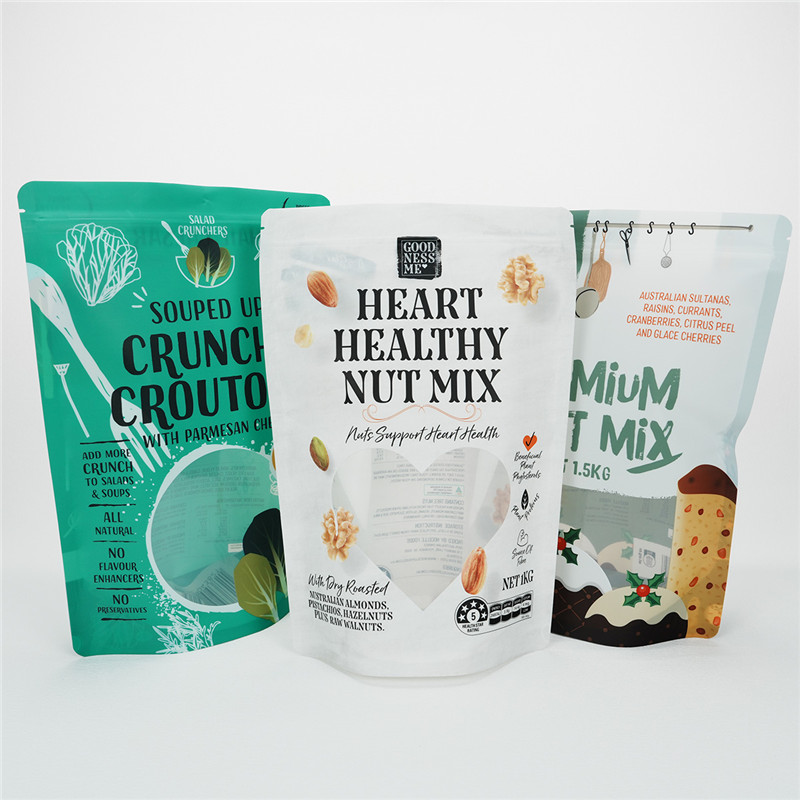 Stand up pouch with zipper